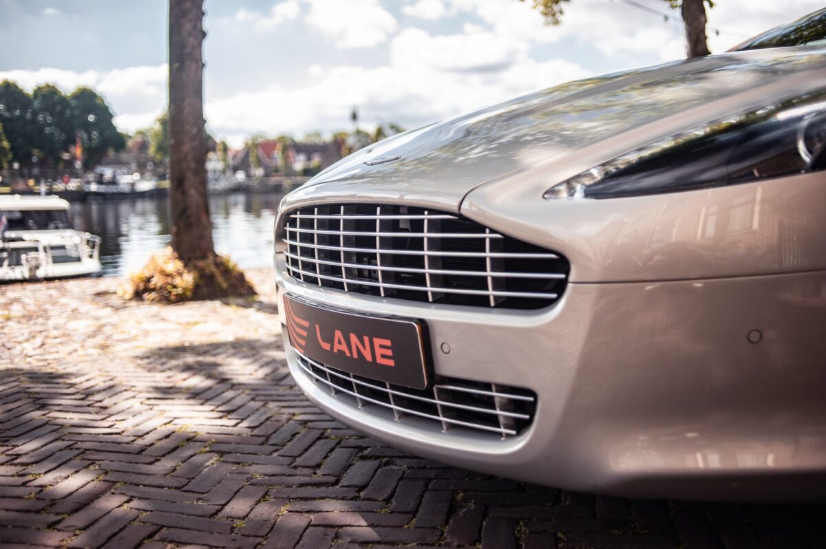 Aston Martin Rapide Lane-11
