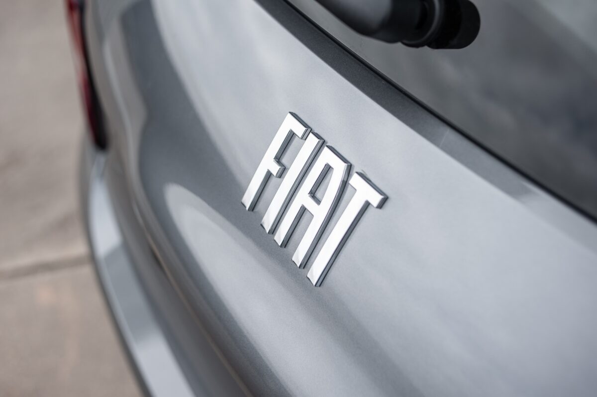 HQ Fiat-7252